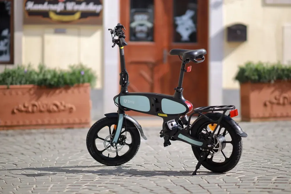 Confezione originale della bici elettrica DYU C2, imballo sicuro