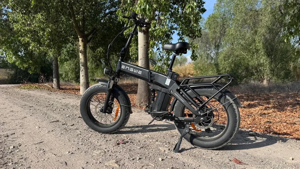 E-Bike Engine Pro 3.0 Boost fatbike con ruote larghe