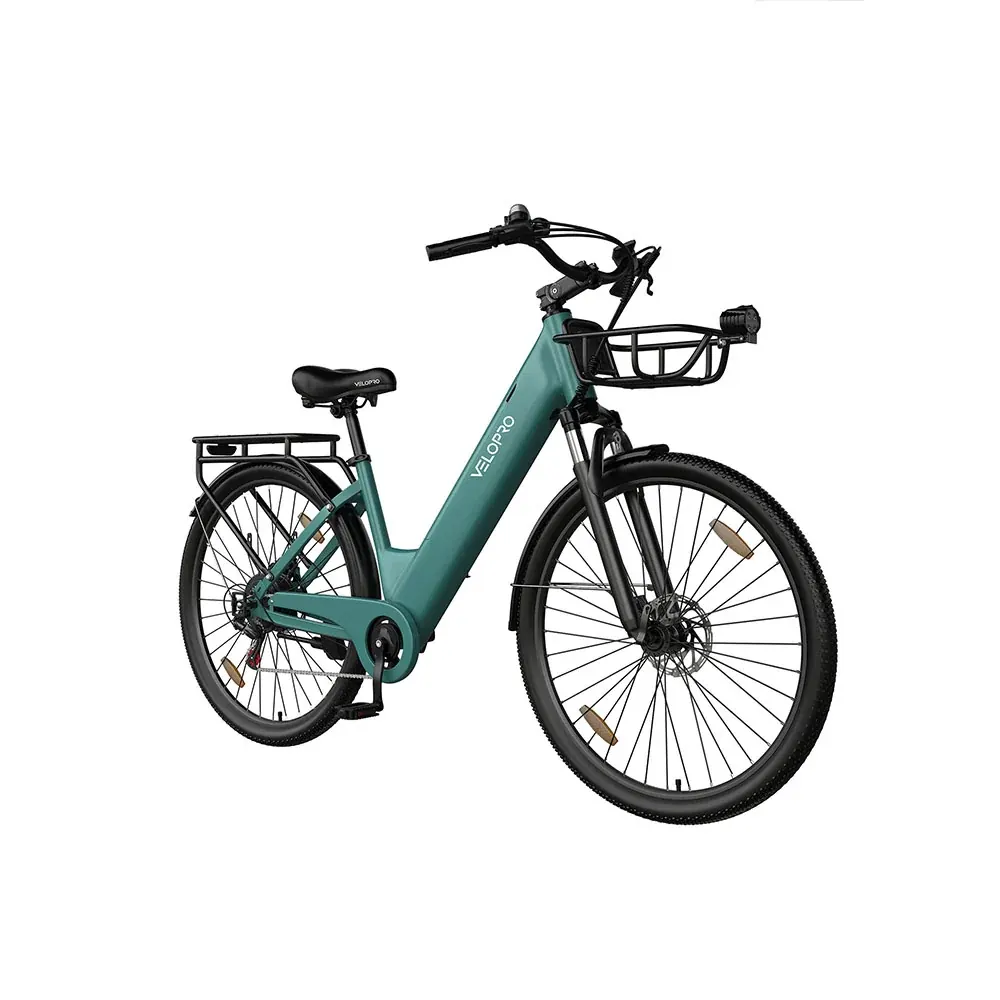 VELOPRO C1 Pro verde vista di tre quarti con cestino anteriore e portapacchi posteriore